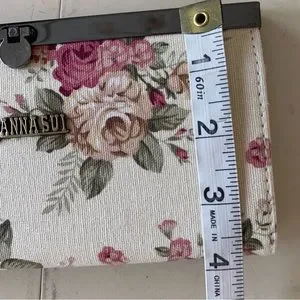 Anna Sui | Bags | New Anna Sui Floral Accordion Clutch  display picture 1